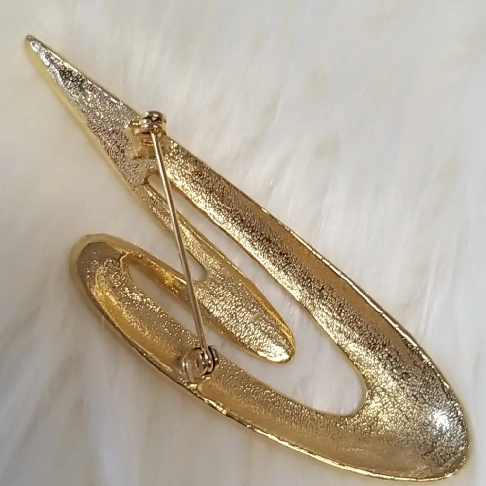 VTG Goldtone Retro pin/brooch